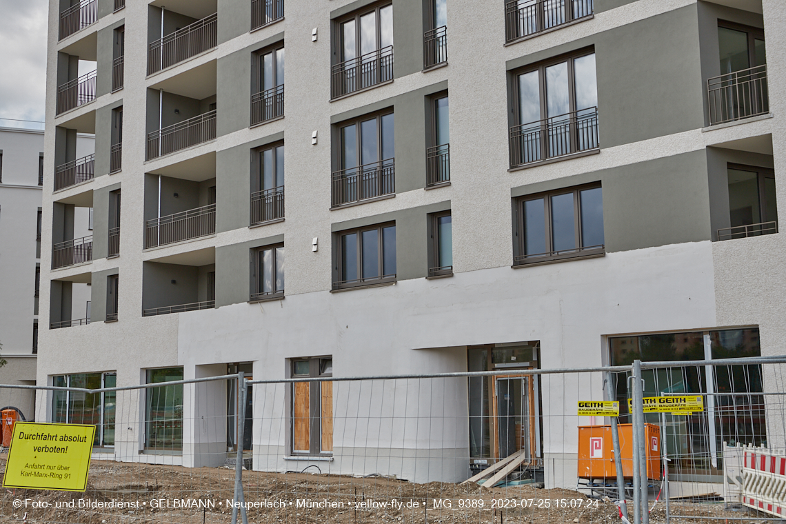 25.07.2023 - Rundgang im Alexisquartier in Neuperlach